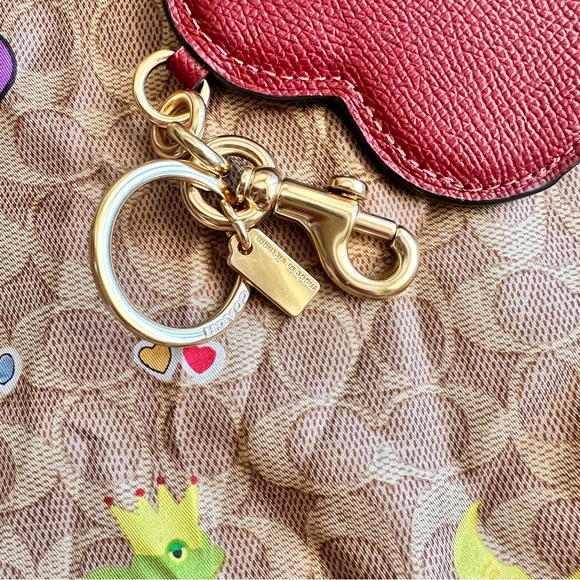 Coach Red Heart Keychain pouch wallet with Gold Accents - Picture 3 of 7